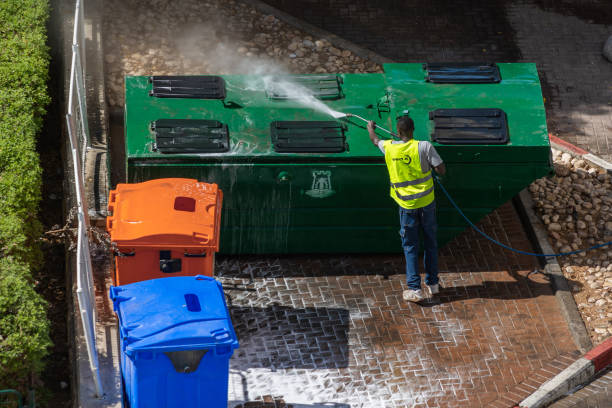 Why Choose Our Certified Pressure Washing Experts for Your Project Needs in Lacy Lakeview, TX?